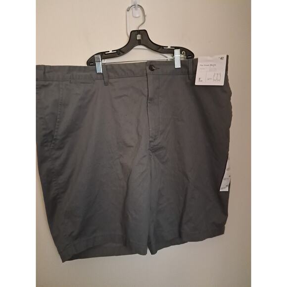Goodfellow Mens Flat Front Shorts 42 In Waist - Picture 1 of 6